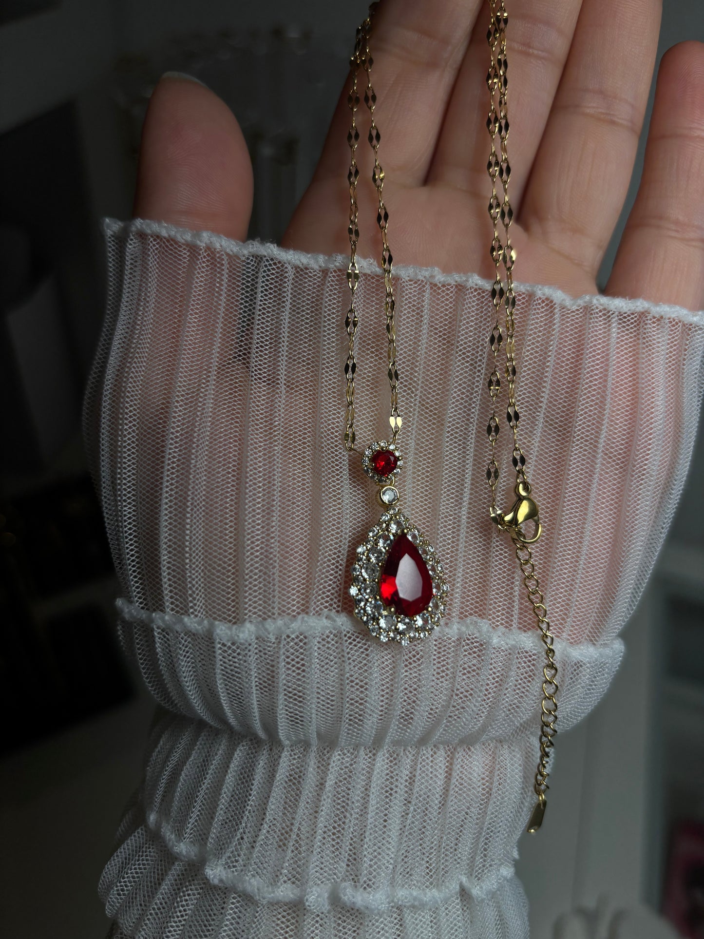 Ainaz necklace