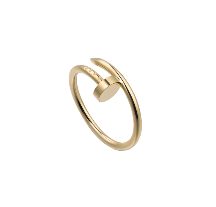 Anillo Spike lleno de oro.