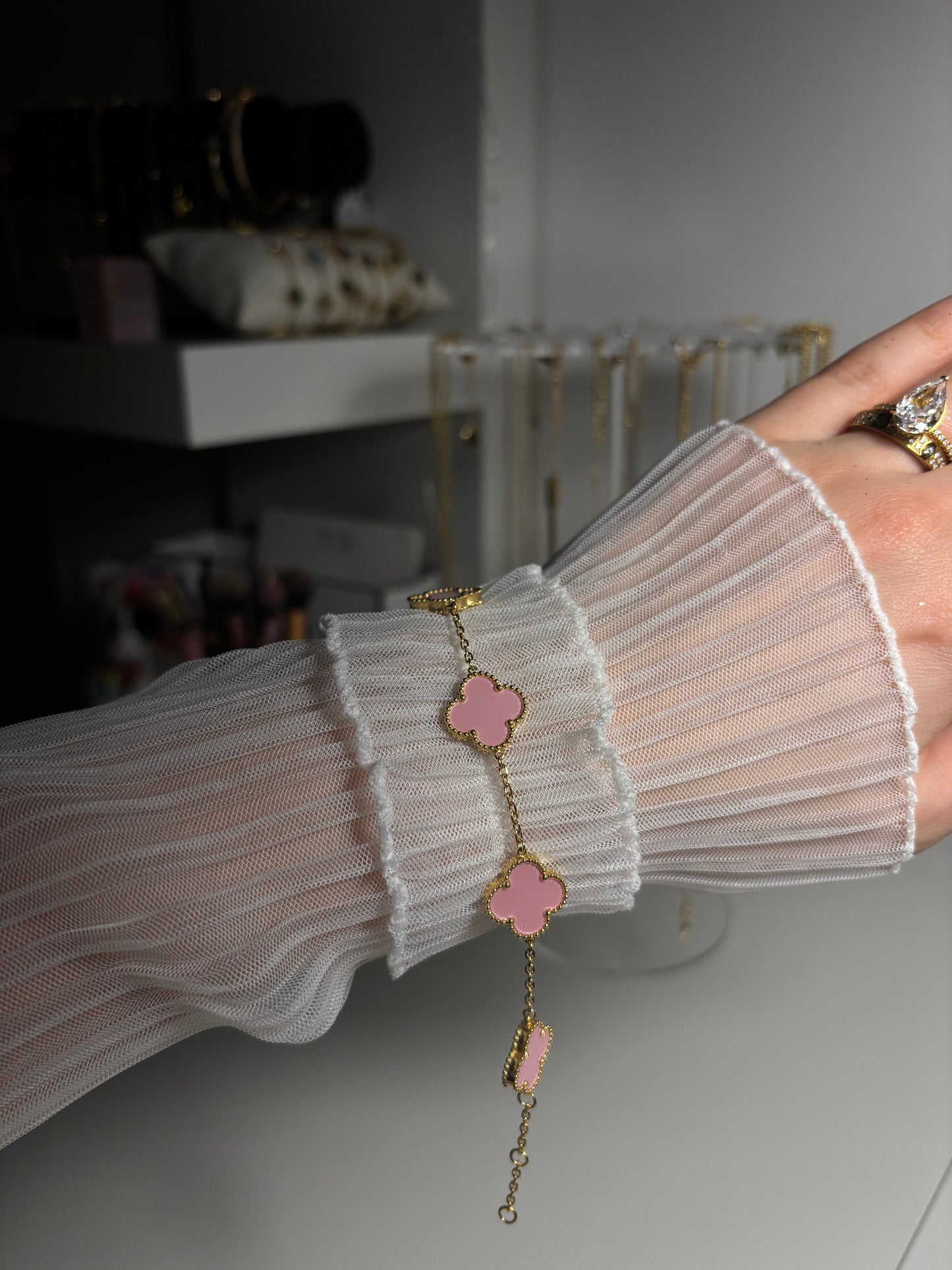 Clover bracelet pink