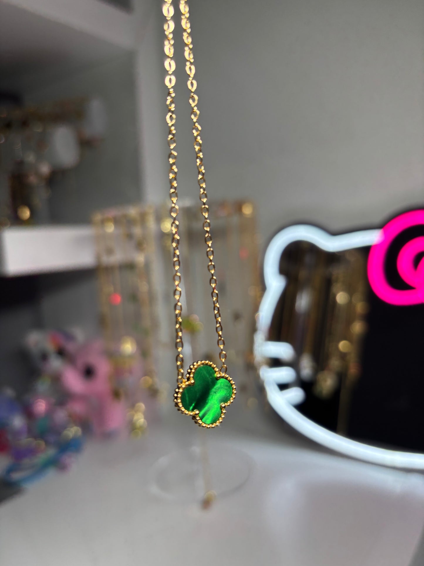 Clover necklace green