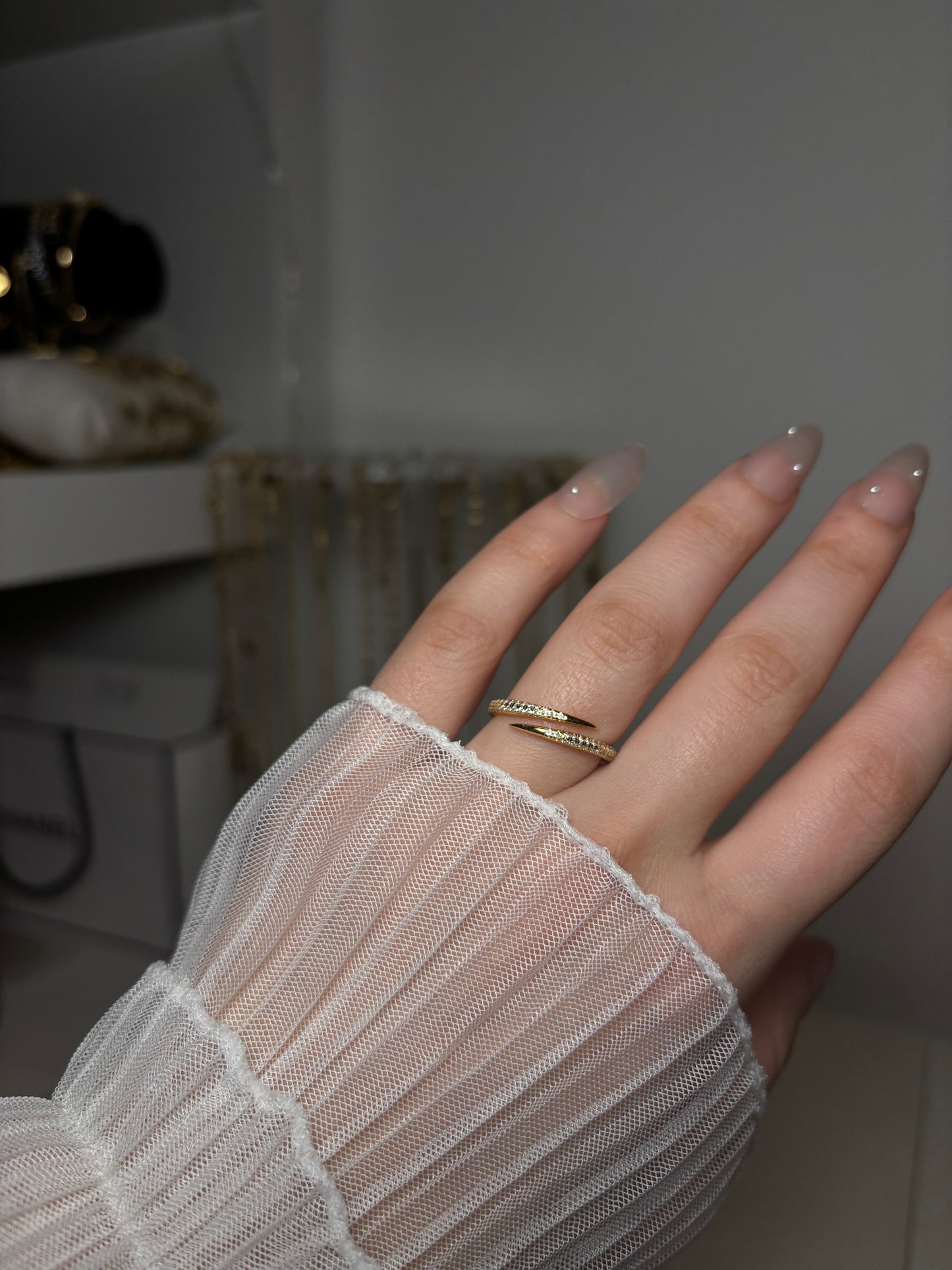 Zeya ring