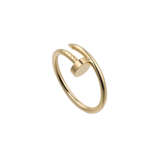 Anillo Spike lleno de oro.