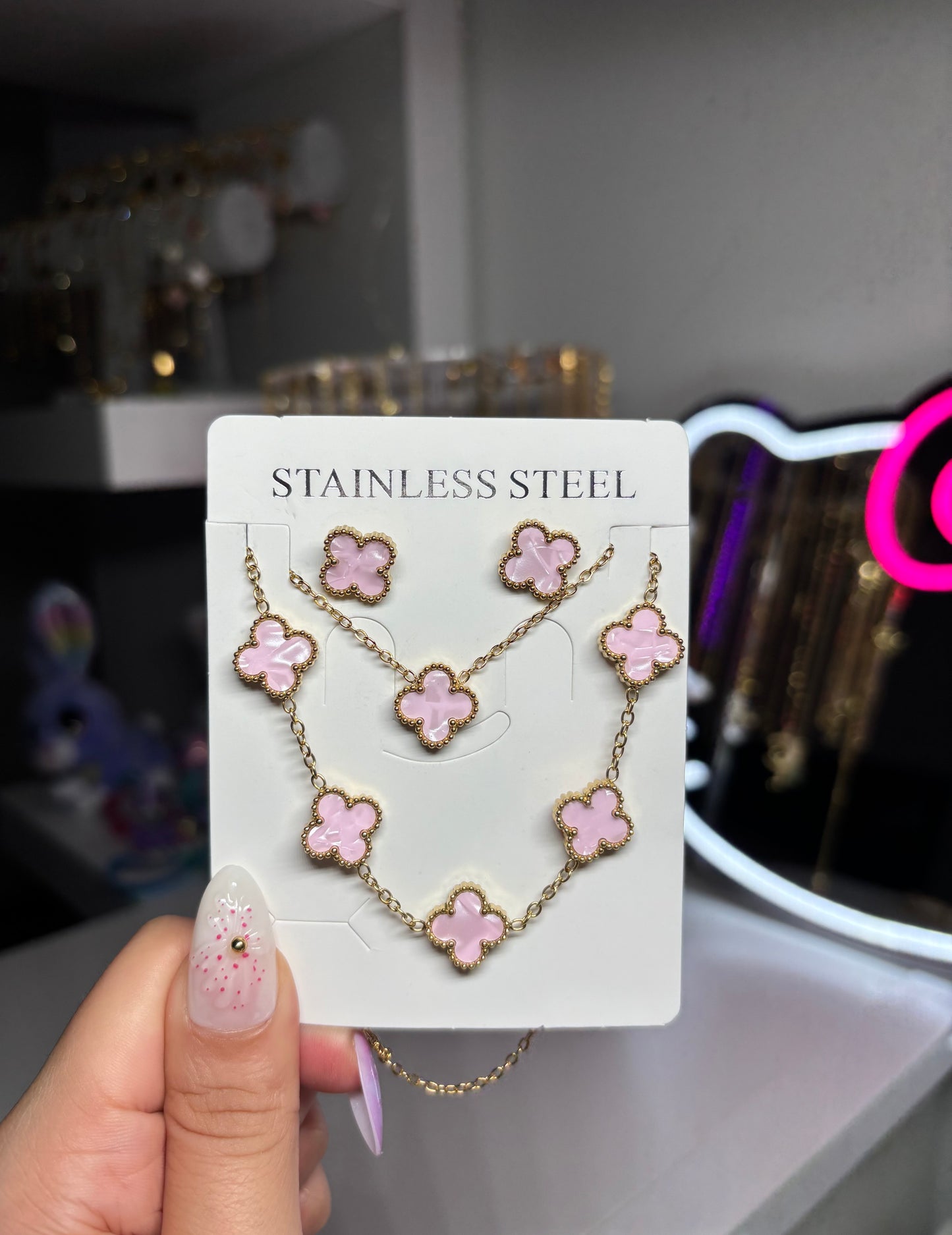 Clover set light pink