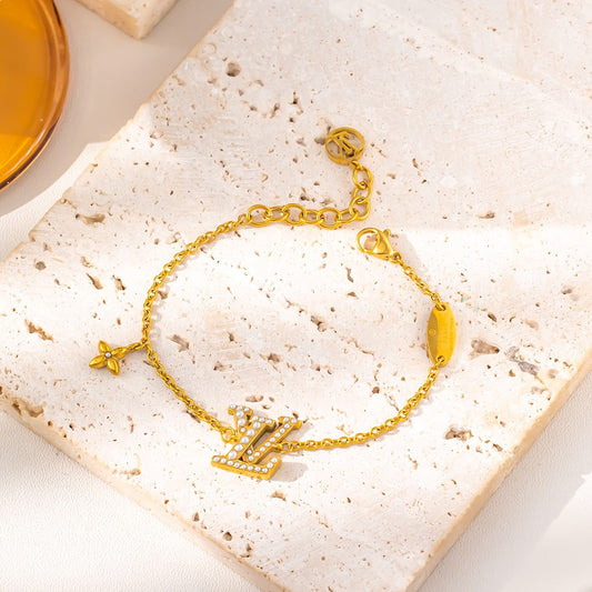Aila bracelet