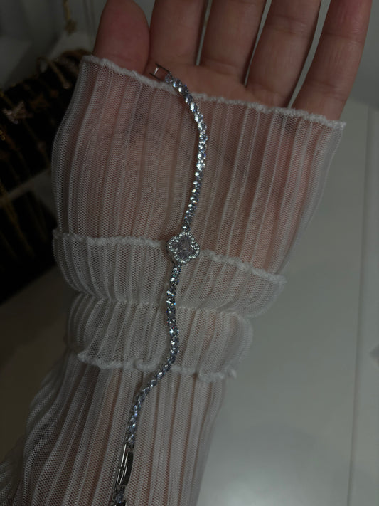 Clover bracelet silver
