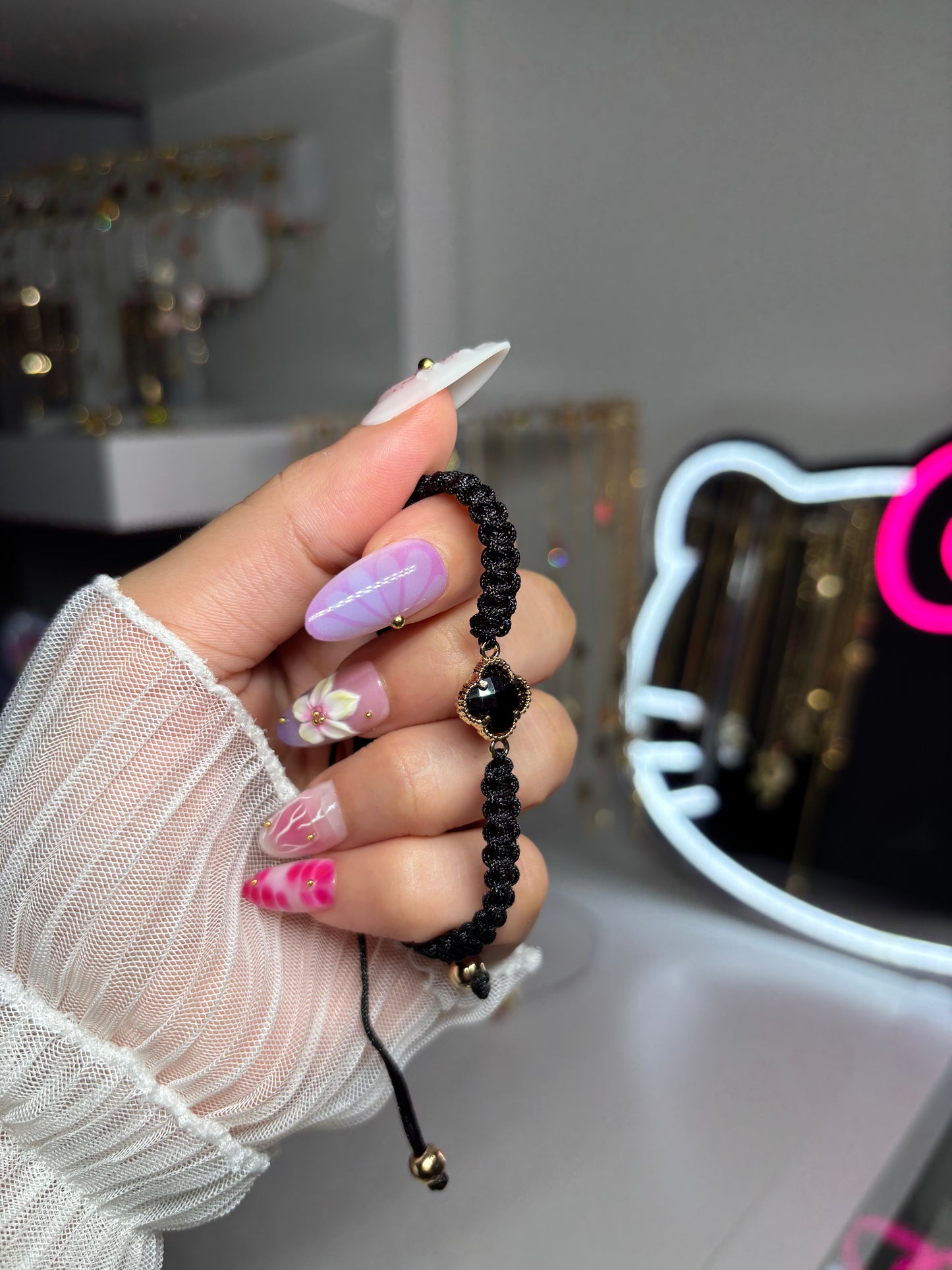 Macramé bracelet black